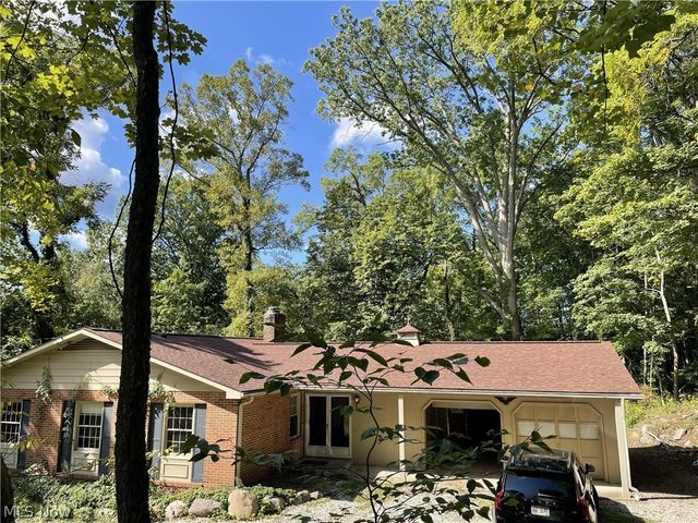 3050 State Road, Cuyahoga Falls, OH 44223