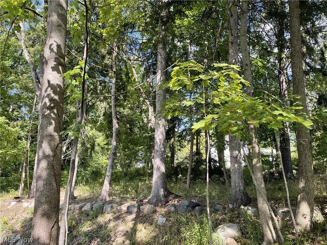 3050 State Road, Cuyahoga Falls, OH 44223