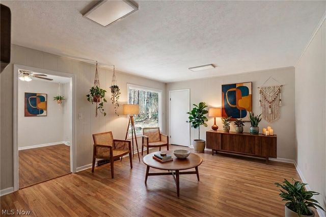 3050 State Road, Cuyahoga Falls, OH 44223