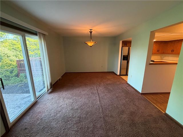 20 Grove Street, Easton, PA 18045