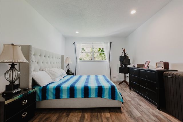 3200 Holiday Springs Blvd 3-306, Margate, FL 33063