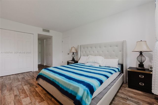 3200 Holiday Springs Blvd 3-306, Margate, FL 33063