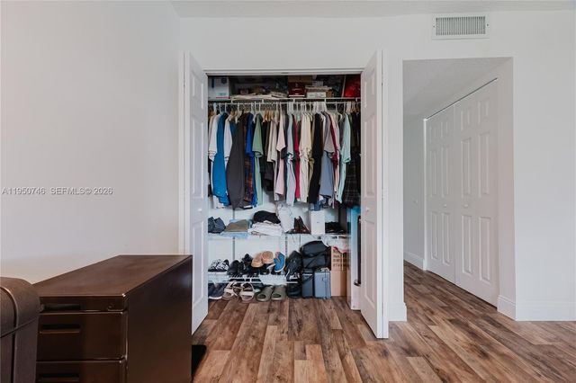 3200 Holiday Springs Blvd 3-306, Margate, FL 33063