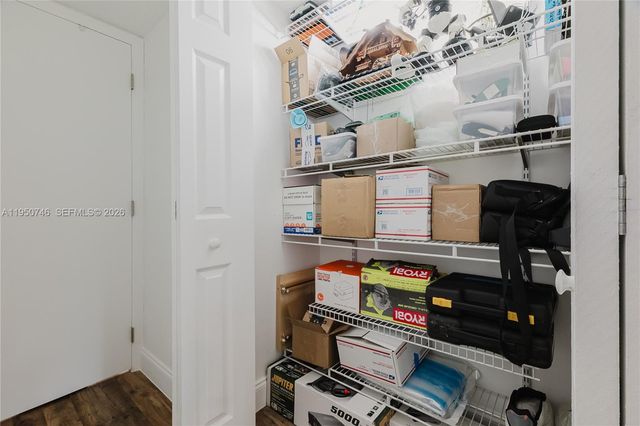 3200 Holiday Springs Blvd 3-306, Margate, FL 33063