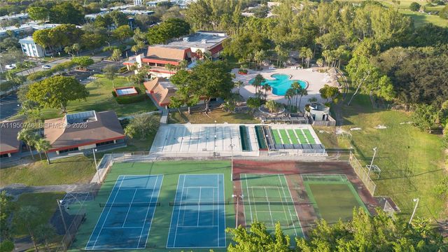 3200 Holiday Springs Blvd 3-306, Margate, FL 33063