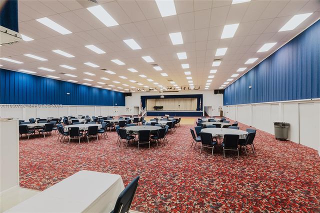 3200 Holiday Springs Blvd 3-306, Margate, FL 33063