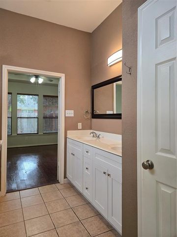 21619 Shallow Glen Lane, Katy, TX 77450