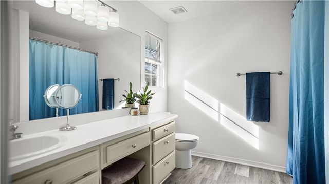 2706 W Easy Street, Rogers, AR 72756