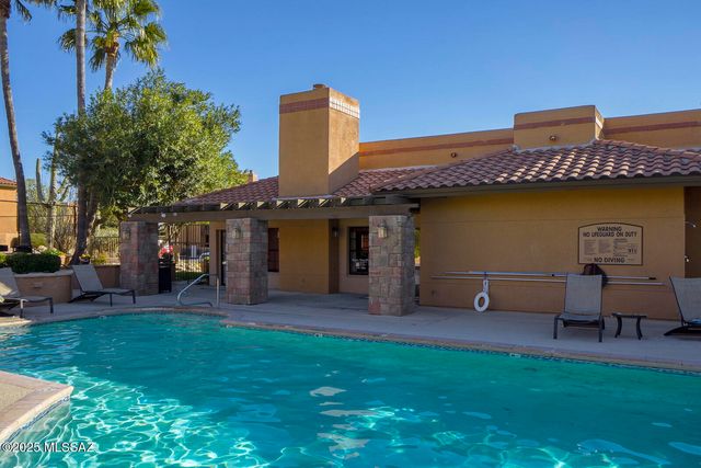 6651 N Campbell Ave Apt 161, Tucson, AZ 85718