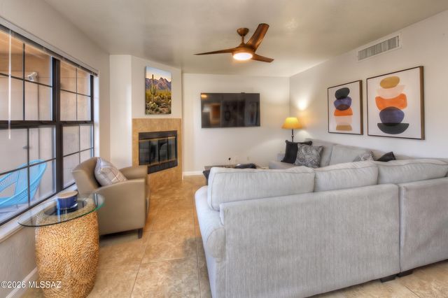 6651 N Campbell Ave Apt 161, Tucson, AZ 85718