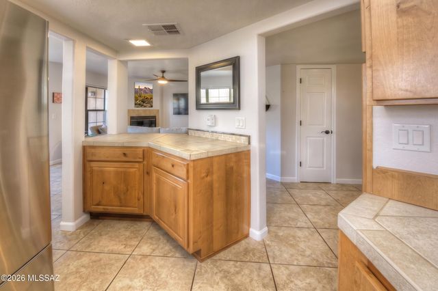 6651 N Campbell Ave Apt 161, Tucson, AZ 85718