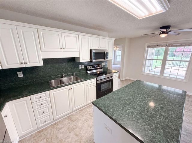 6404 Starlette Lane, Trinity, NC 27370