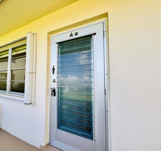 8 Northampton A, West Palm Beach, FL 33417