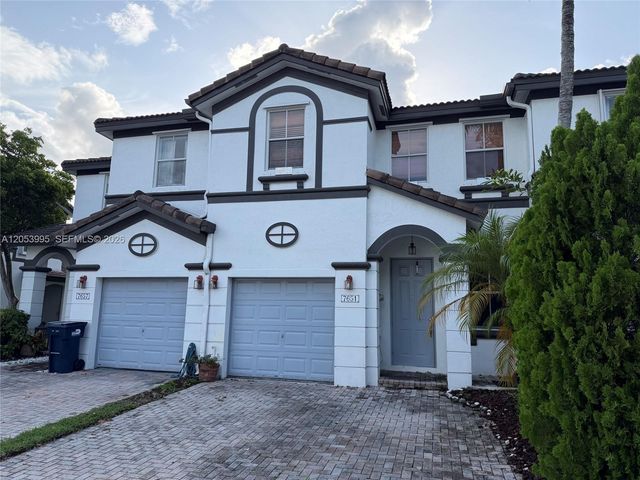 7651 NW 114th Path, Doral, FL 33178
