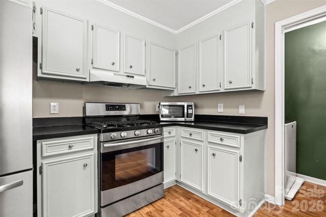 11218 Mallard Crossing Drive, Charlotte, NC 28262