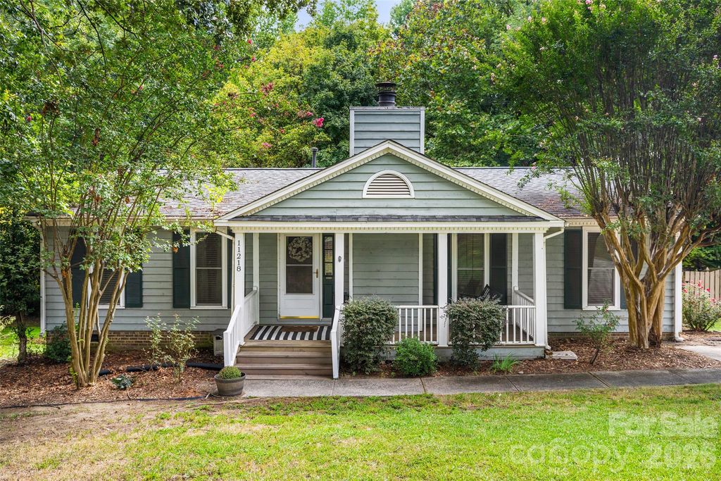 11218 Mallard Crossing Drive, Charlotte, NC 28262