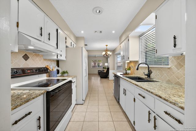 5830 Gomer Pyle, San Antonio, TX 78240