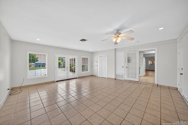 5830 Gomer Pyle, San Antonio, TX 78240