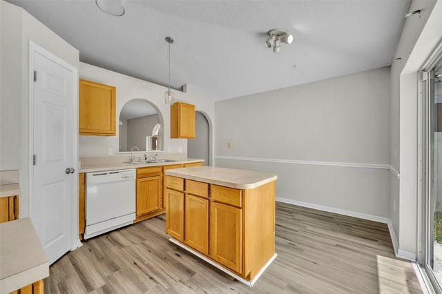 3147 WHISPERING TRAILS STREET, Winter Haven, FL 33884