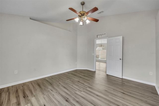 3147 WHISPERING TRAILS STREET, Winter Haven, FL 33884