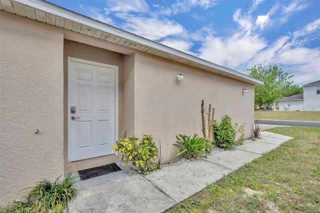 3147 WHISPERING TRAILS STREET, Winter Haven, FL 33884