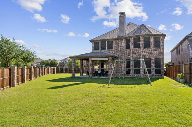 708 Winehart Street, Lewisville, TX 75056