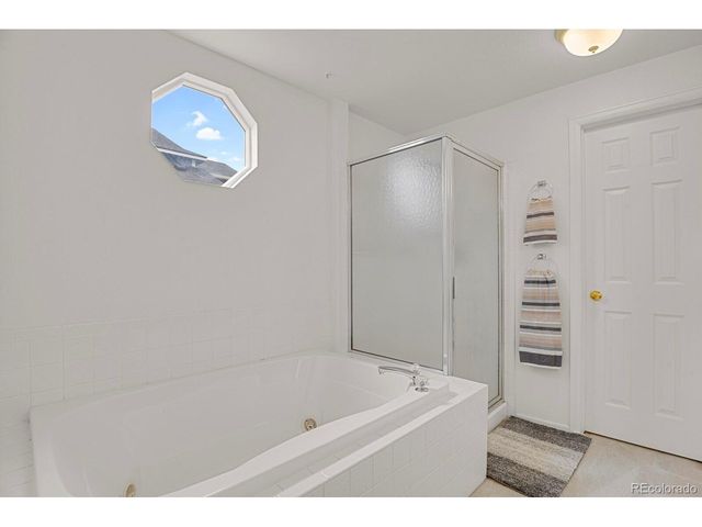 1239 N Davenport Ct, Erie, CO 80516