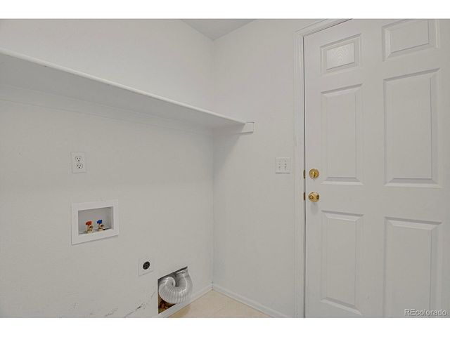 1239 N Davenport Ct, Erie, CO 80516