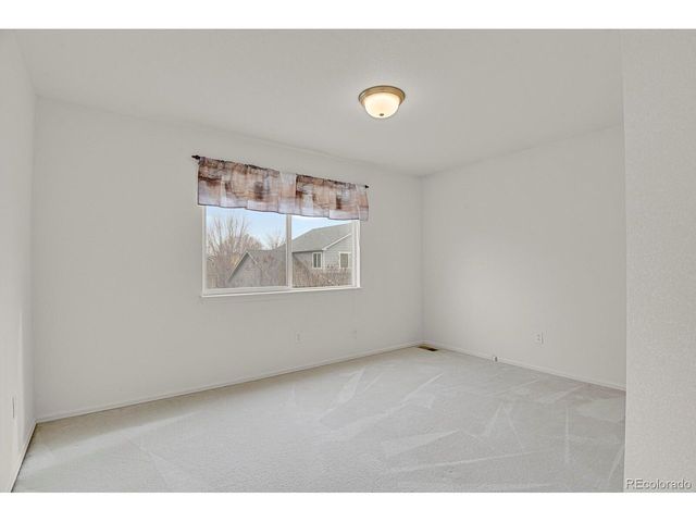 1239 N Davenport Ct, Erie, CO 80516