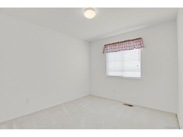 1239 N Davenport Ct, Erie, CO 80516