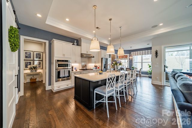 14021 Little Spring Court, Charlotte, NC 28278