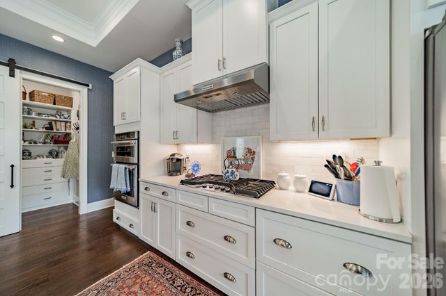 14021 Little Spring Court, Charlotte, NC 28278