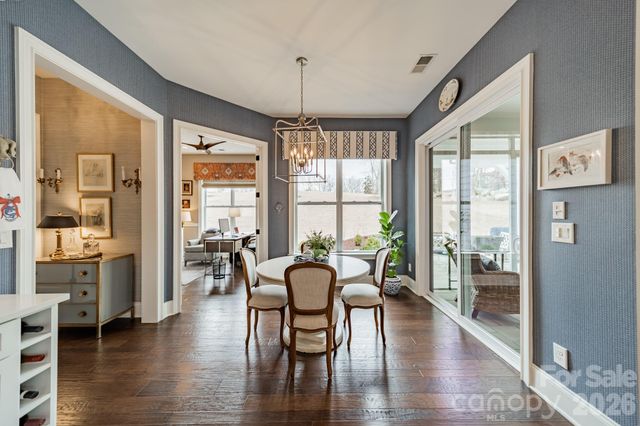 14021 Little Spring Court, Charlotte, NC 28278