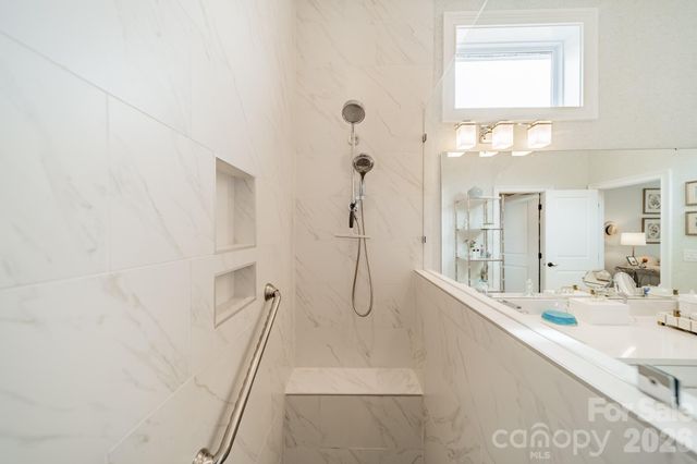 14021 Little Spring Court, Charlotte, NC 28278