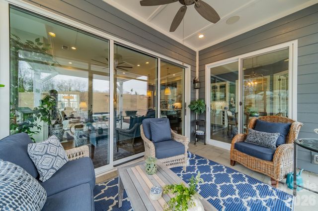 14021 Little Spring Court, Charlotte, NC 28278