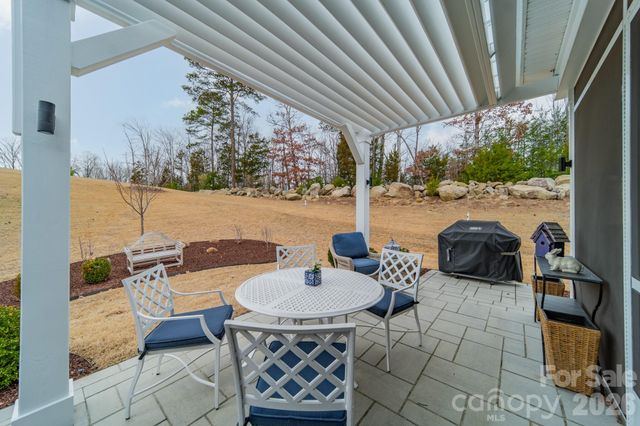 14021 Little Spring Court, Charlotte, NC 28278