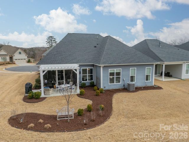 14021 Little Spring Court, Charlotte, NC 28278