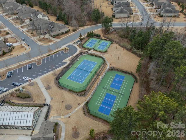 14021 Little Spring Court, Charlotte, NC 28278