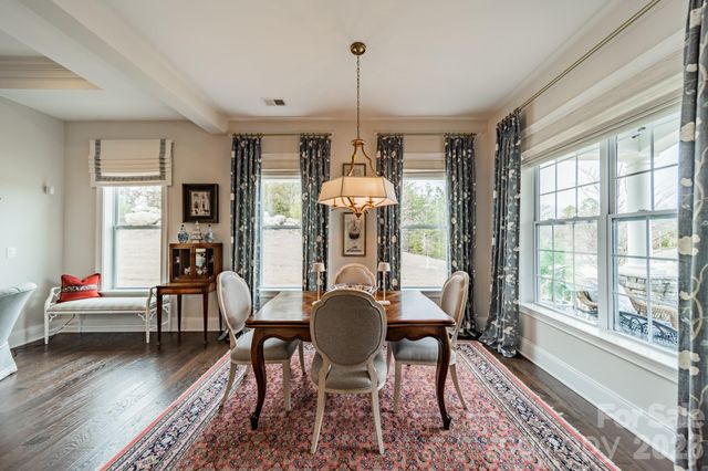 14021 Little Spring Court, Charlotte, NC 28278