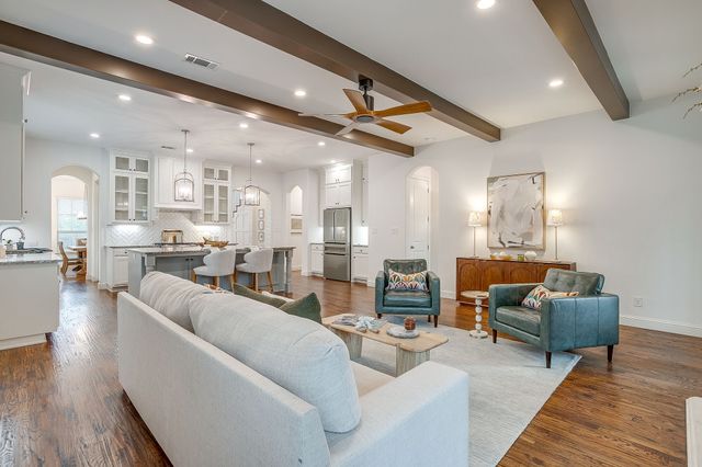 322 Creekview Terrace, Aledo, TX 76008