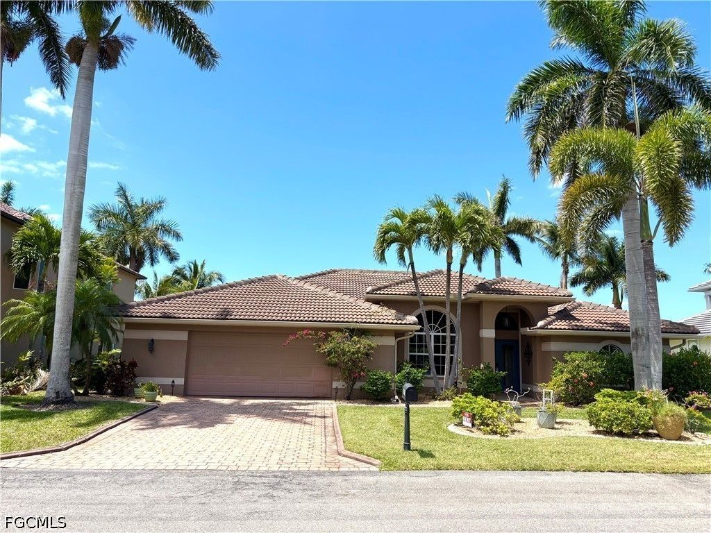 15100 Whimbrel CT, Fort Myers, FL 33908