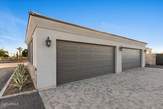 934 N 104TH Street, Mesa, AZ 85207