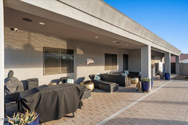 934 N 104TH Street, Mesa, AZ 85207