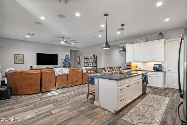 934 N 104TH Street, Mesa, AZ 85207