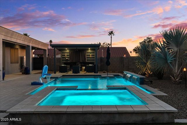 934 N 104TH Street, Mesa, AZ 85207