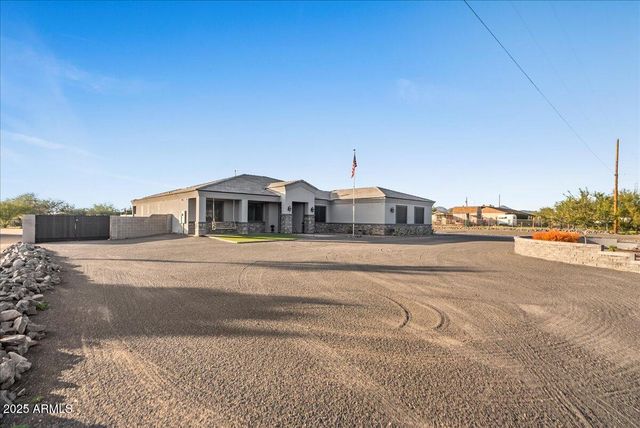 934 N 104TH Street, Mesa, AZ 85207