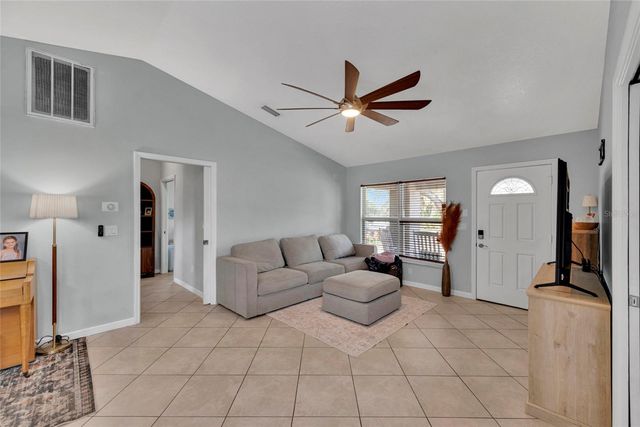 1811 BUTCH CASSIDY TRAIL, Wimauma, FL 33598