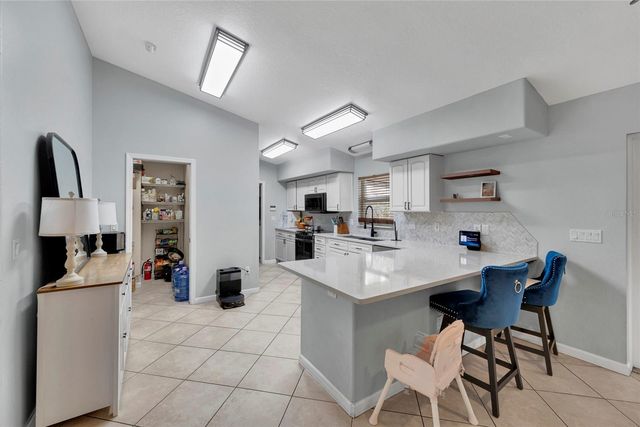 1811 BUTCH CASSIDY TRAIL, Wimauma, FL 33598