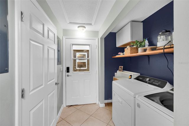 1811 BUTCH CASSIDY TRAIL, Wimauma, FL 33598