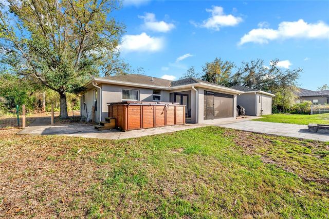1811 BUTCH CASSIDY TRAIL, Wimauma, FL 33598